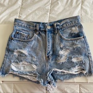 Signature 8 denim shorts